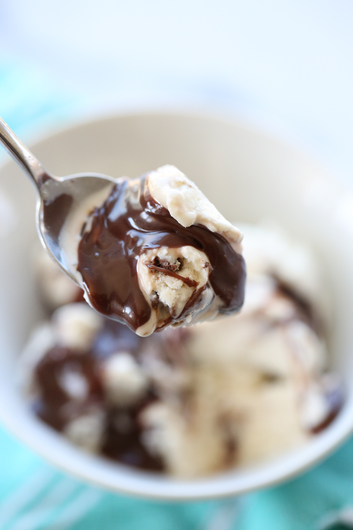 hot fudge sauce over ice cream