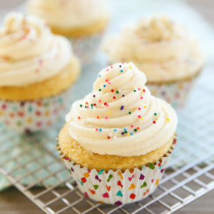 How to fill and bake the perfect cupcake - Better Baker Club