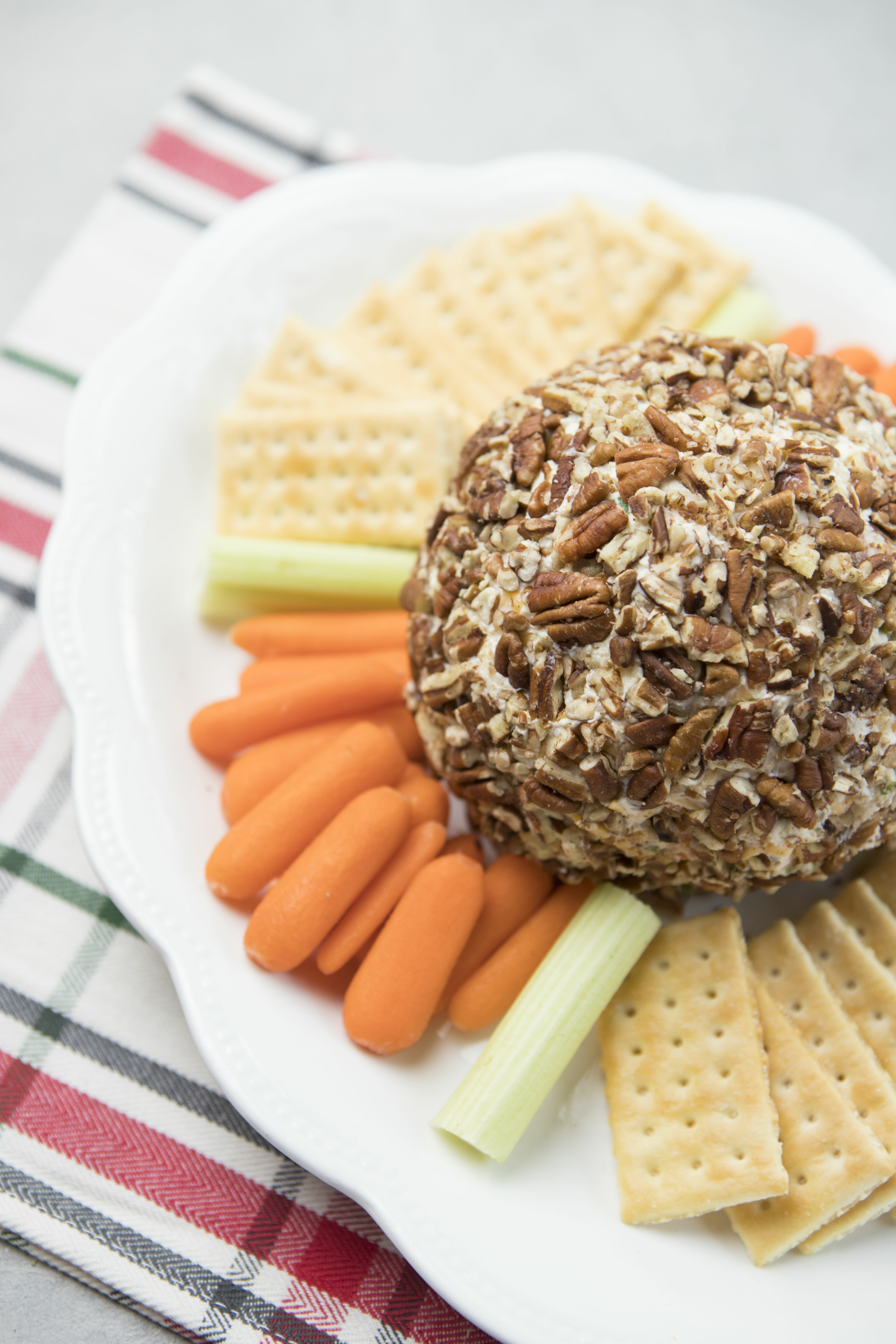 Perfect Cheeseball from Our Best Bites