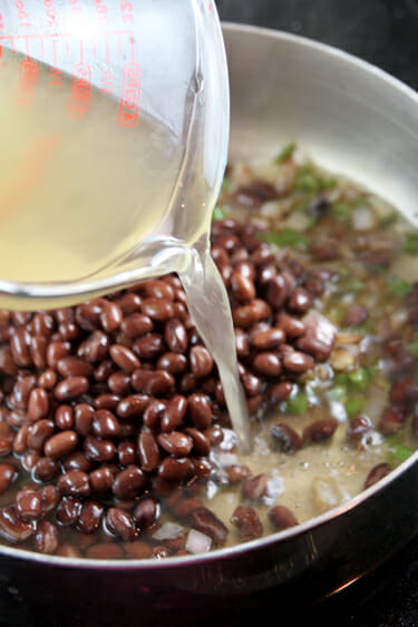 black beans with chicken stock