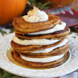 Pumpkin Roll Pancakes