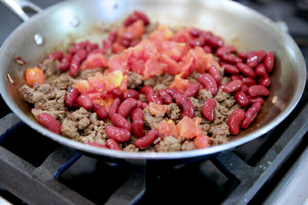 Ground beef with tomatoes and beans