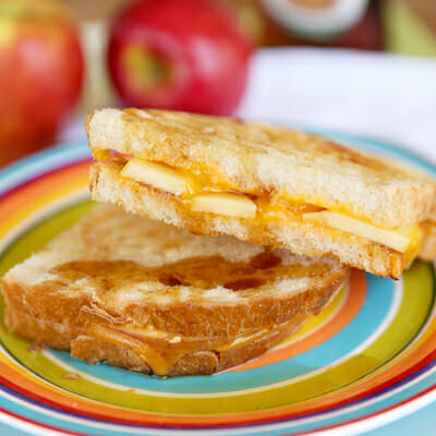 Apple-Cinnamon Grilled Cheese Sandwiches