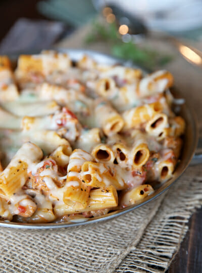 Fall Favorites Chicken Alfredo Pasta - Becky's Best Bites