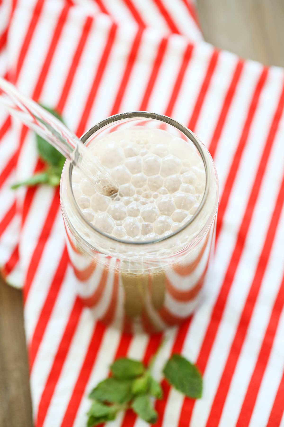 Hershey's Chocolate Drink Maker Or Mixer? - Make Frothy Beverages! 