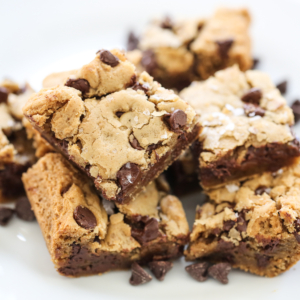 Chewy Chocolate Chip Cookie Bars