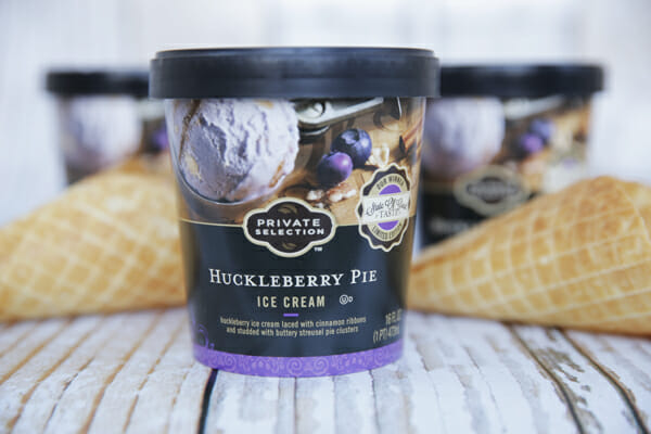 https://ourbestbites.com/wp-content/uploads/2014/07/Huckleberry-Pie-Ice-Cream.jpg