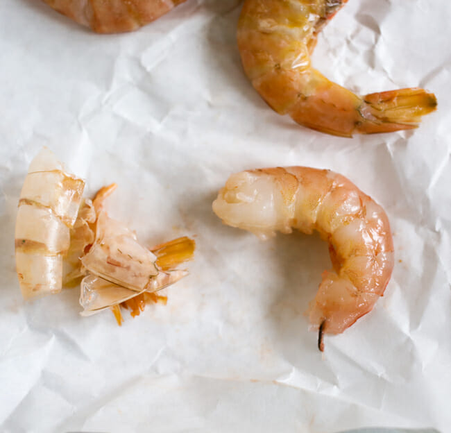 how to devein shrimp-3