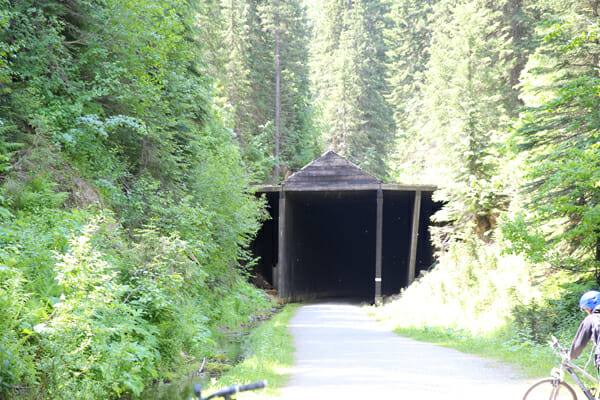 train tunnel