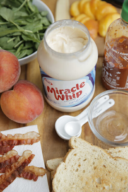 Peach Bacon Sandwich ingredients