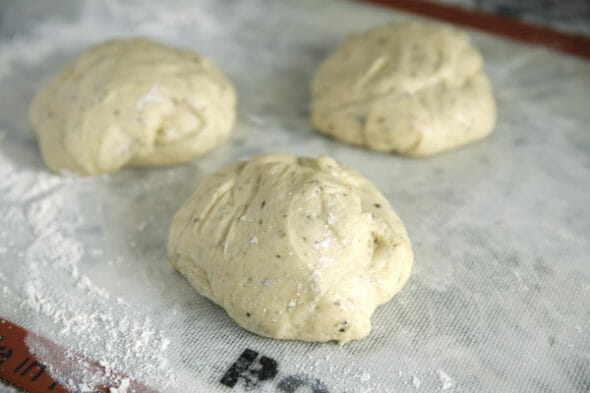 Pizza Bread_Dough Balls