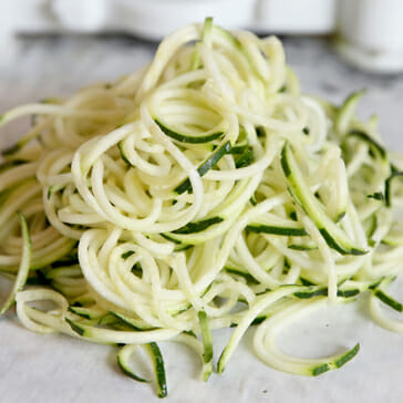 How To Make Zoodles (Vegetable Noodles)