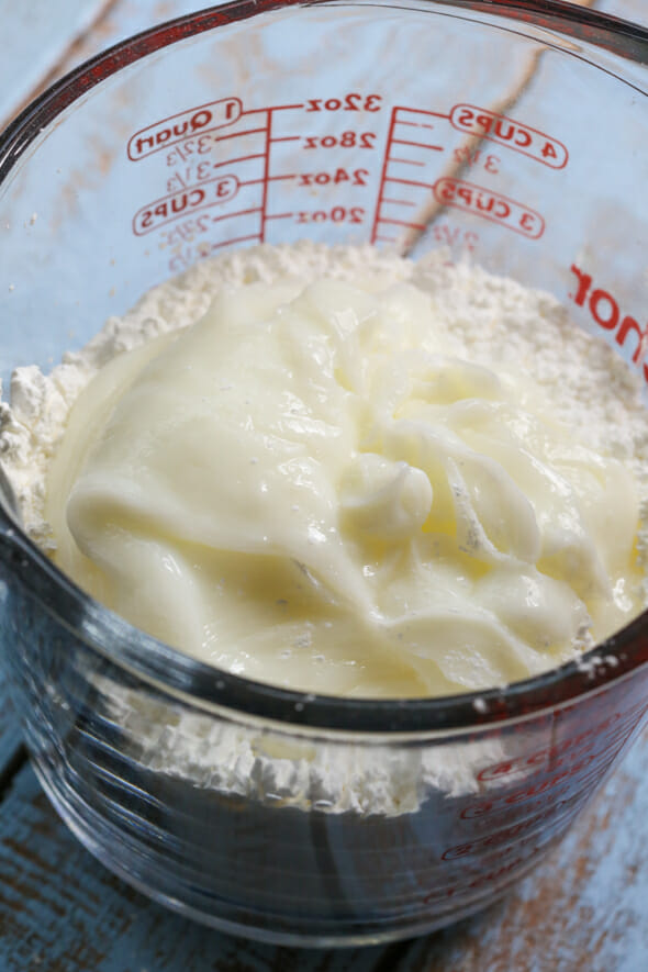 Recipe for cornstarch condition play dough