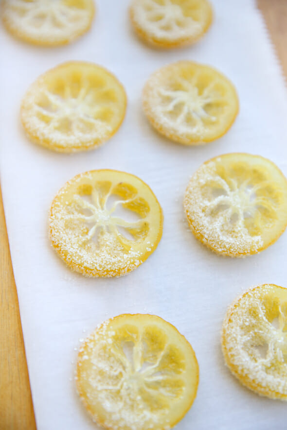 How to Make Candied Lemon Slices