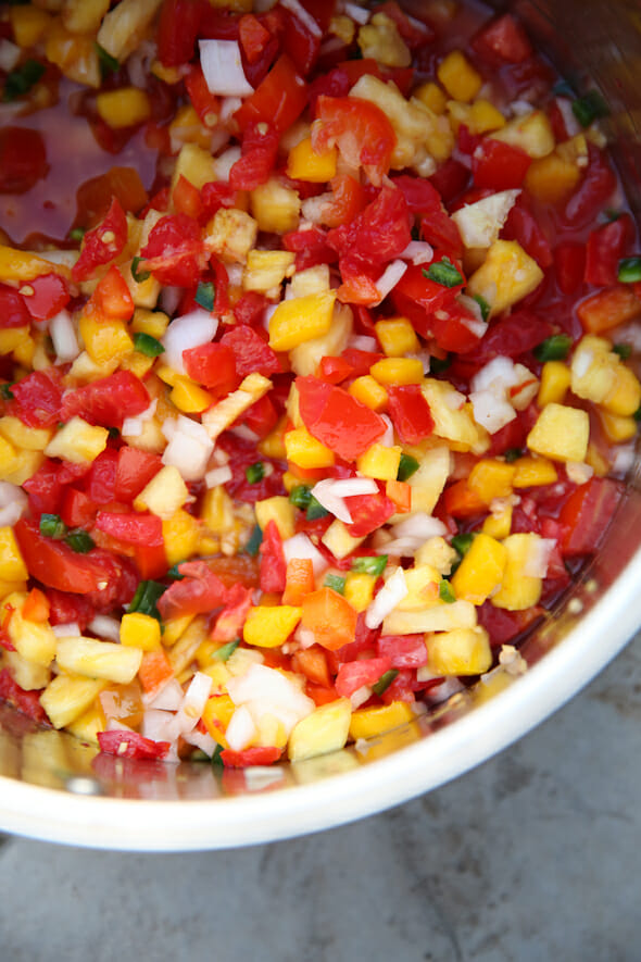 pineapple salsa mixed