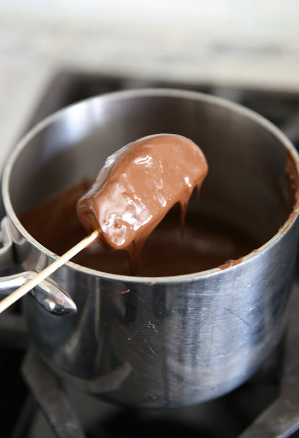 dipping apples in chocolate