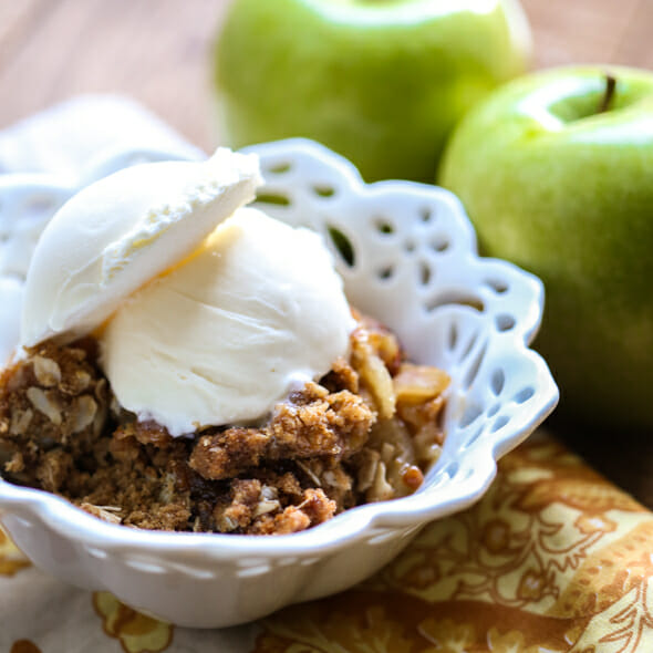 Classic Apple Crisp Recipe