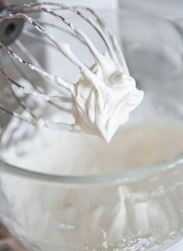 Featured image of post Steps to Prepare Stabilized Whipped Cream Frosting