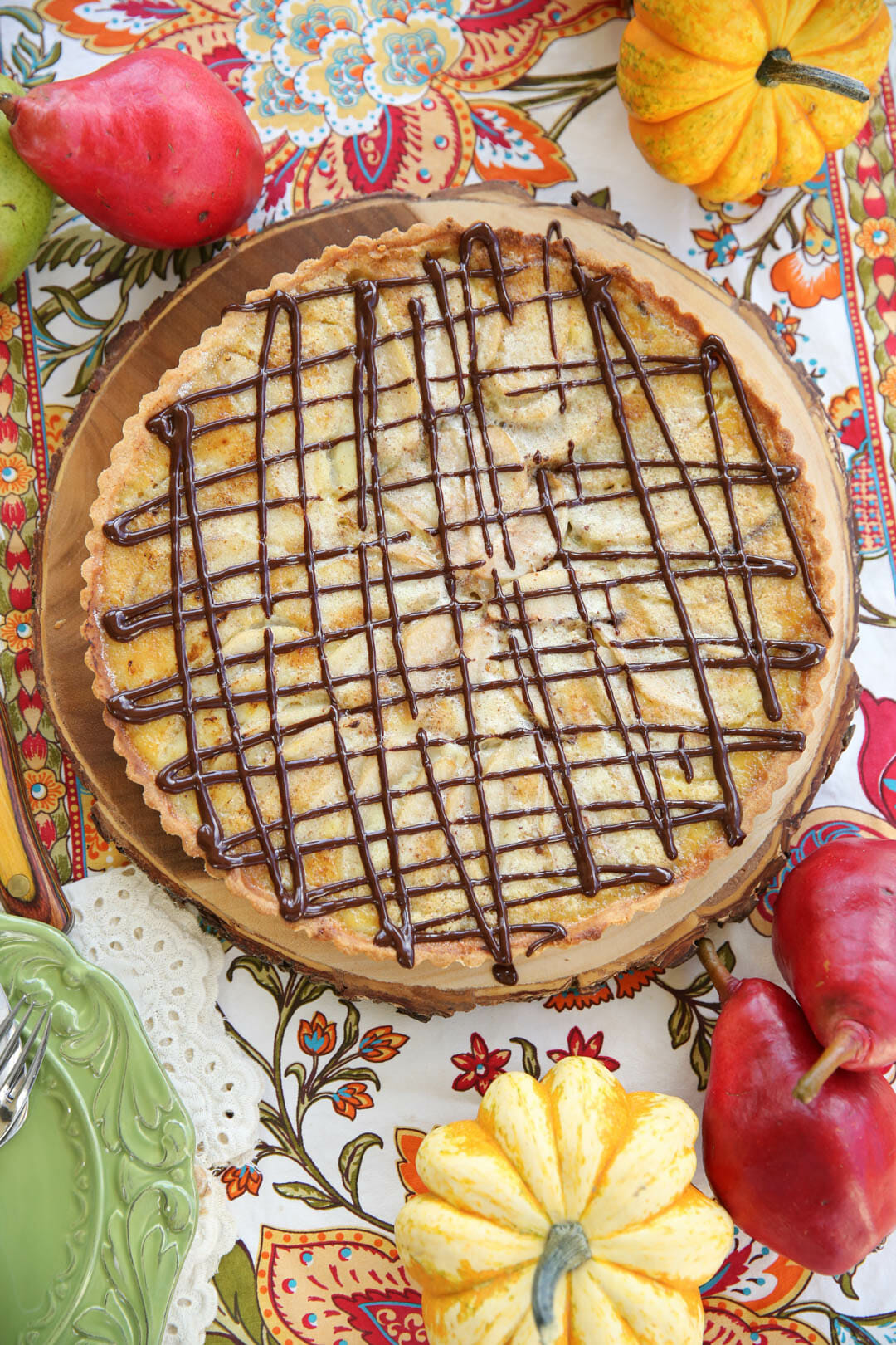 The best holiday dessert recipe - Chocolate Pear Tart