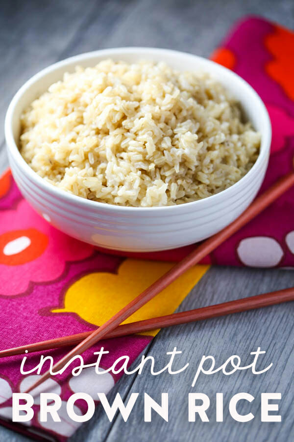 Making brown rice in pressure cooker or instant pot #instantpot #pressurecooker #brownrice