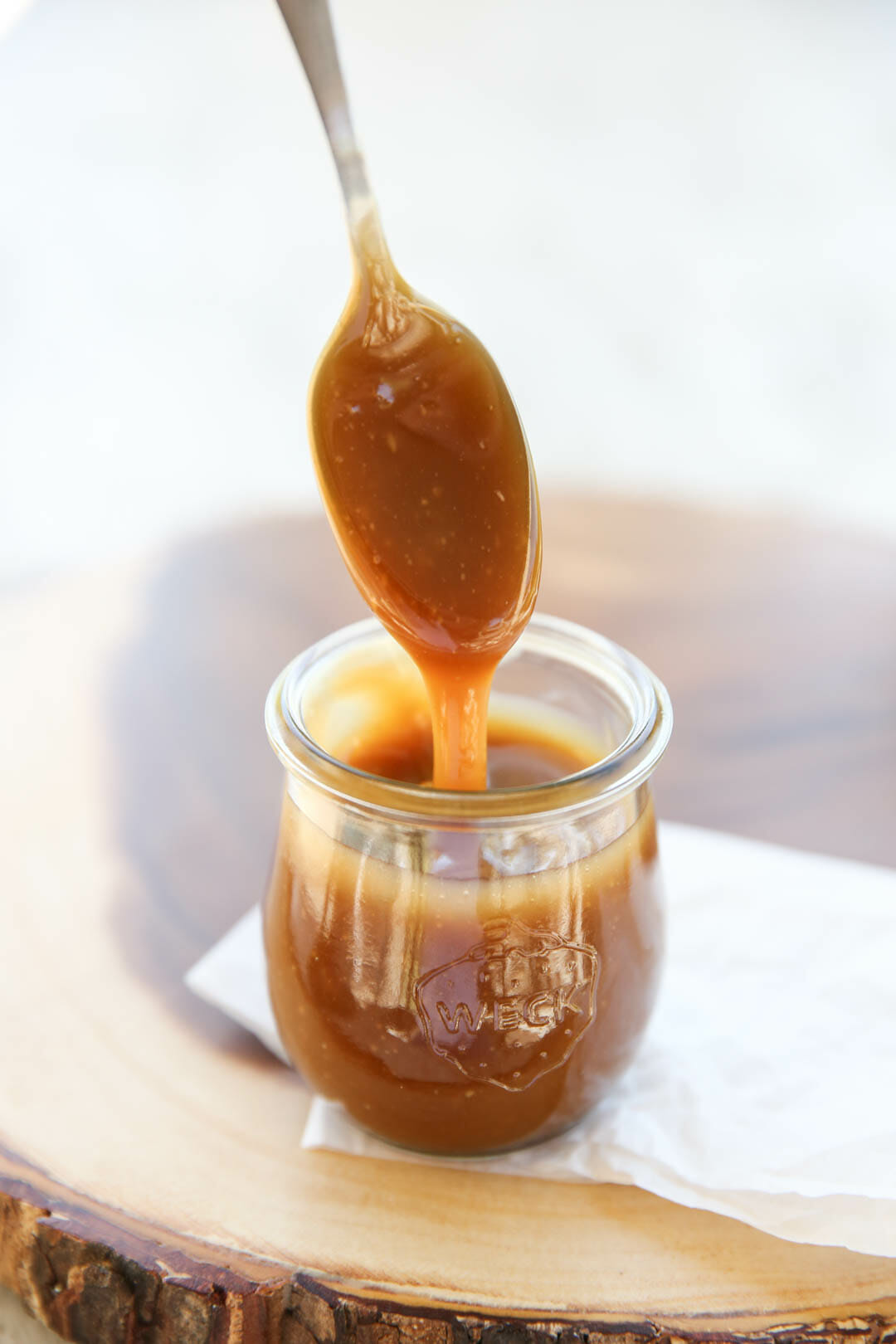 Easy Homemade Caramel Sauce Recipe