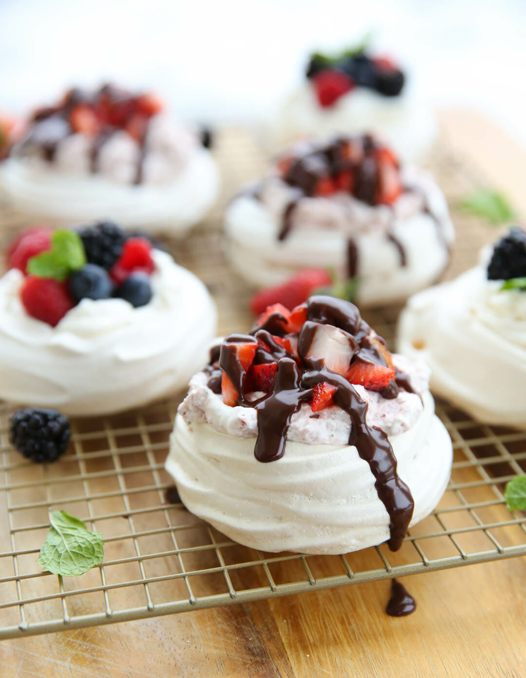 Easy Pavlova Recipe with Berries and Cream