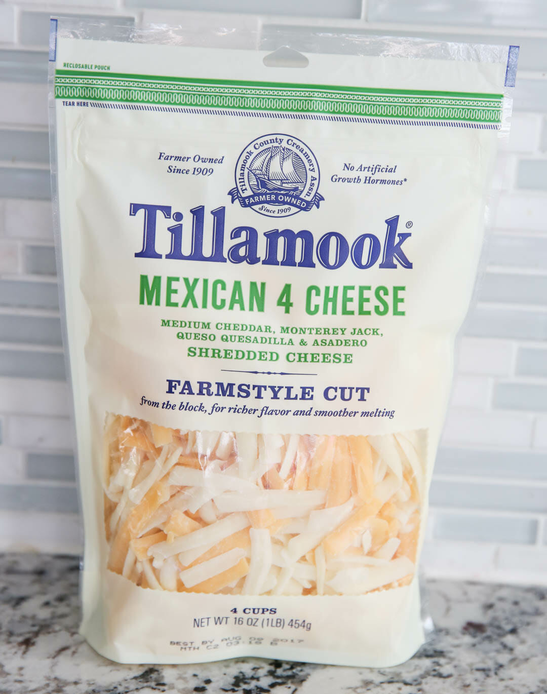 Spicy Mexican Blend Farmstyle Shredded Cheese - Tillamook