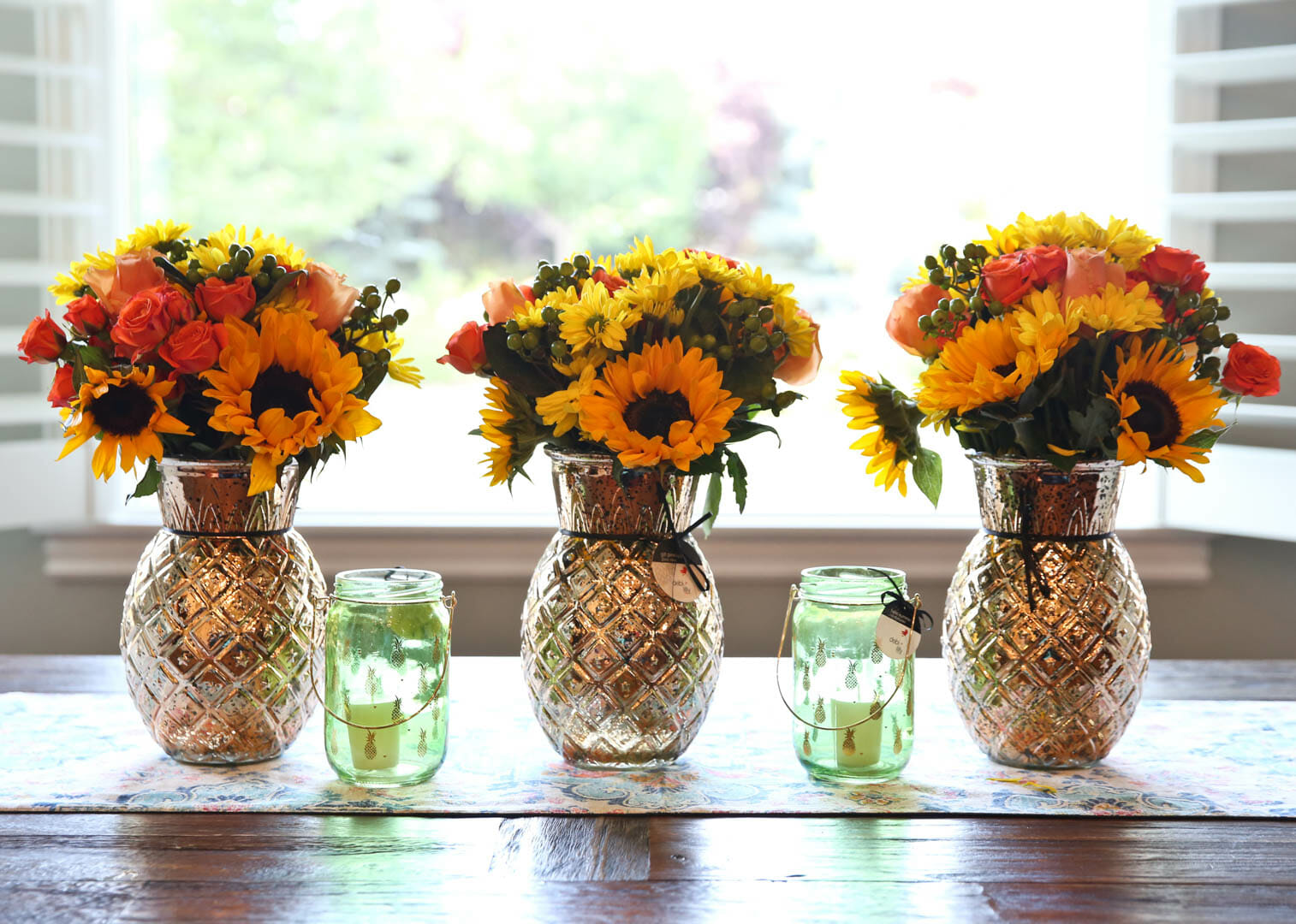 Trendy Floral Tablescapes