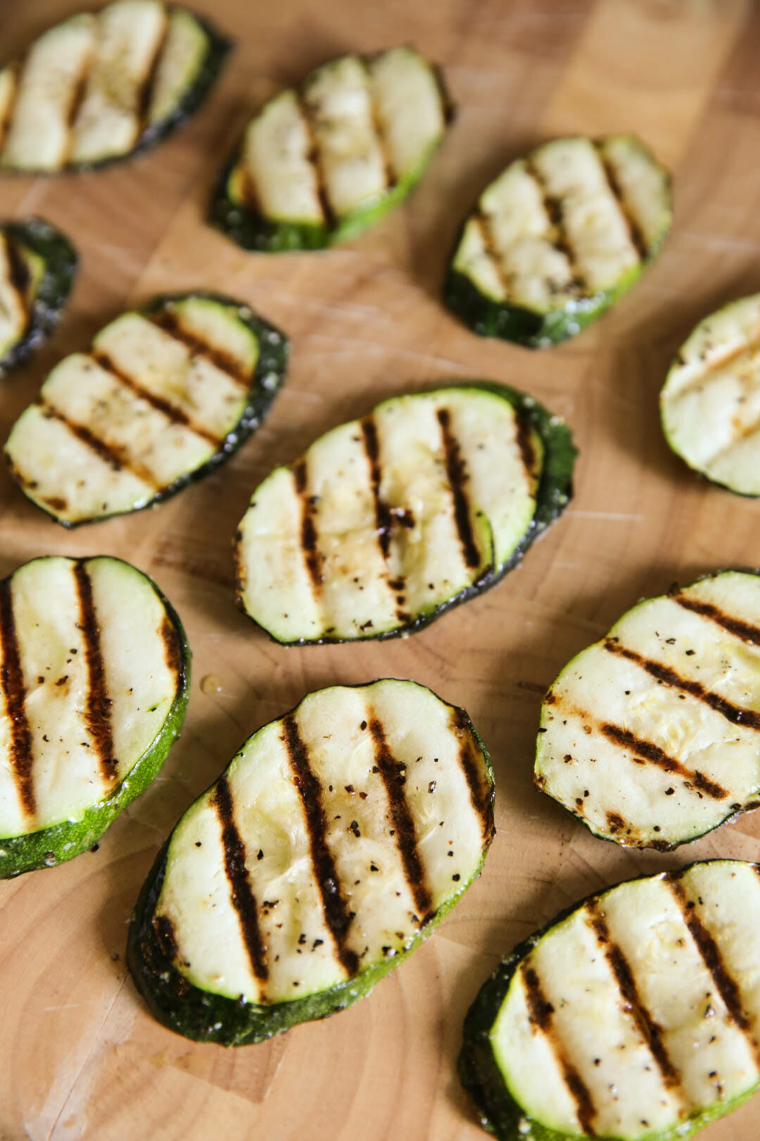 Healthy Grilled Caprese Zucchini