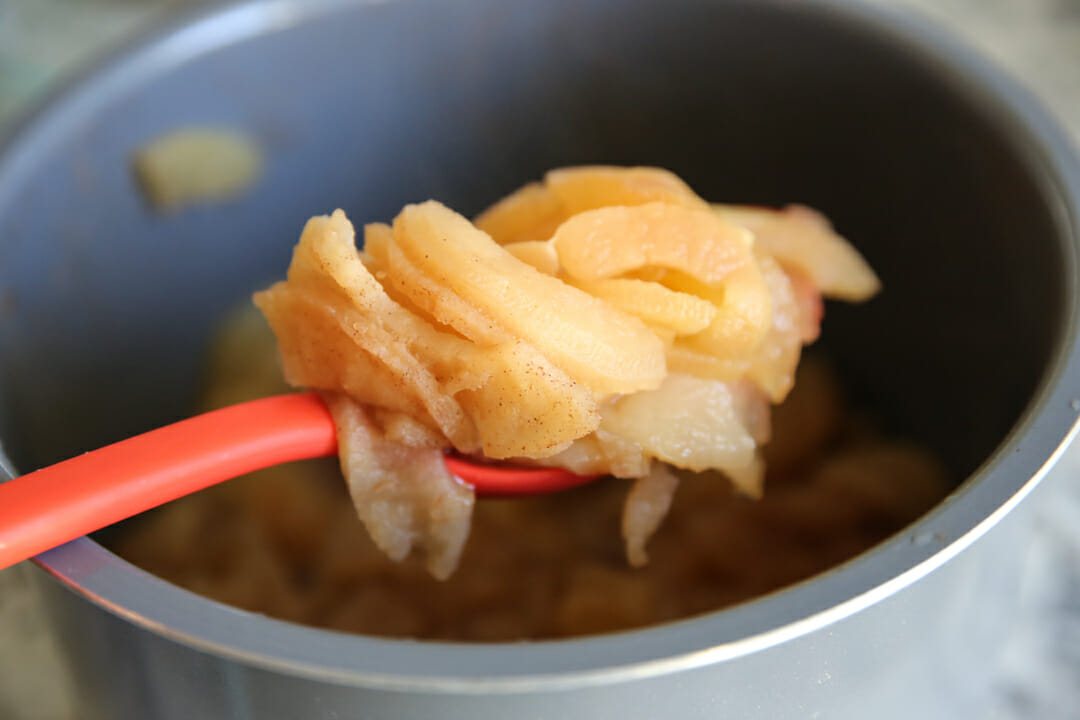 Pressure Cooker Apple Sauce