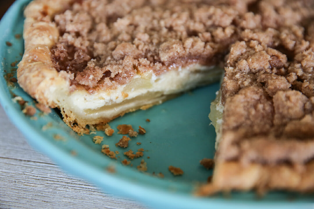 apple pie with sour cream