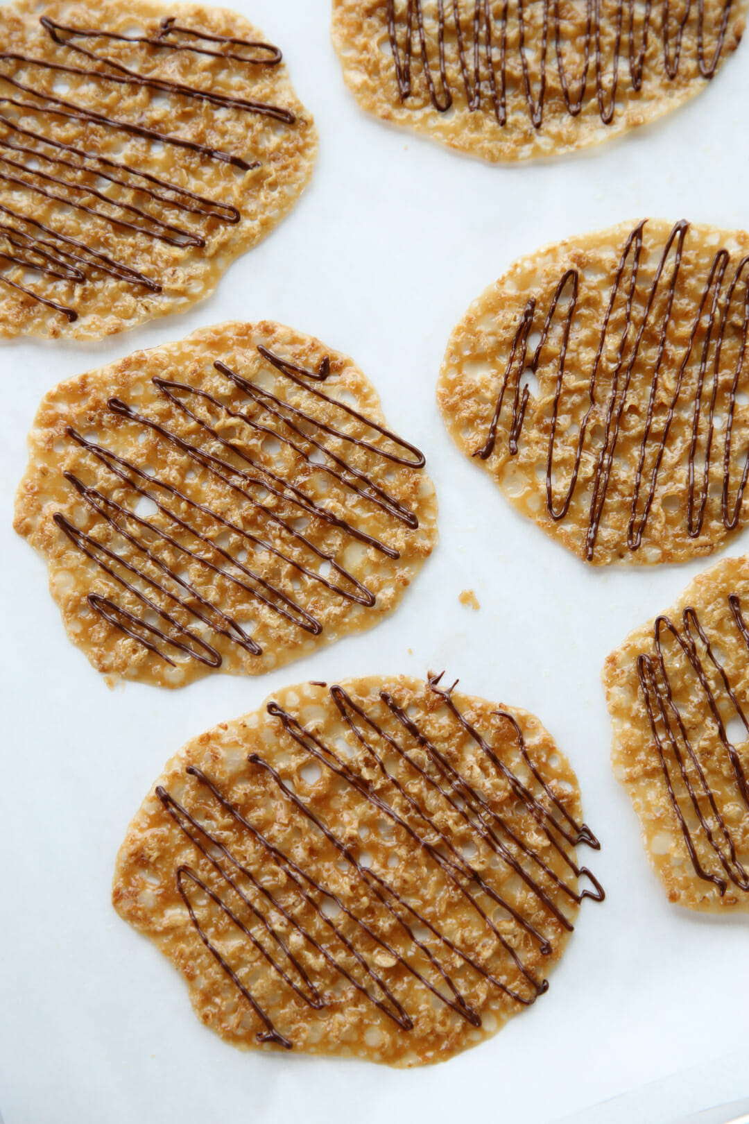 Toasted Oatmeal Lace Cookies Recipe 