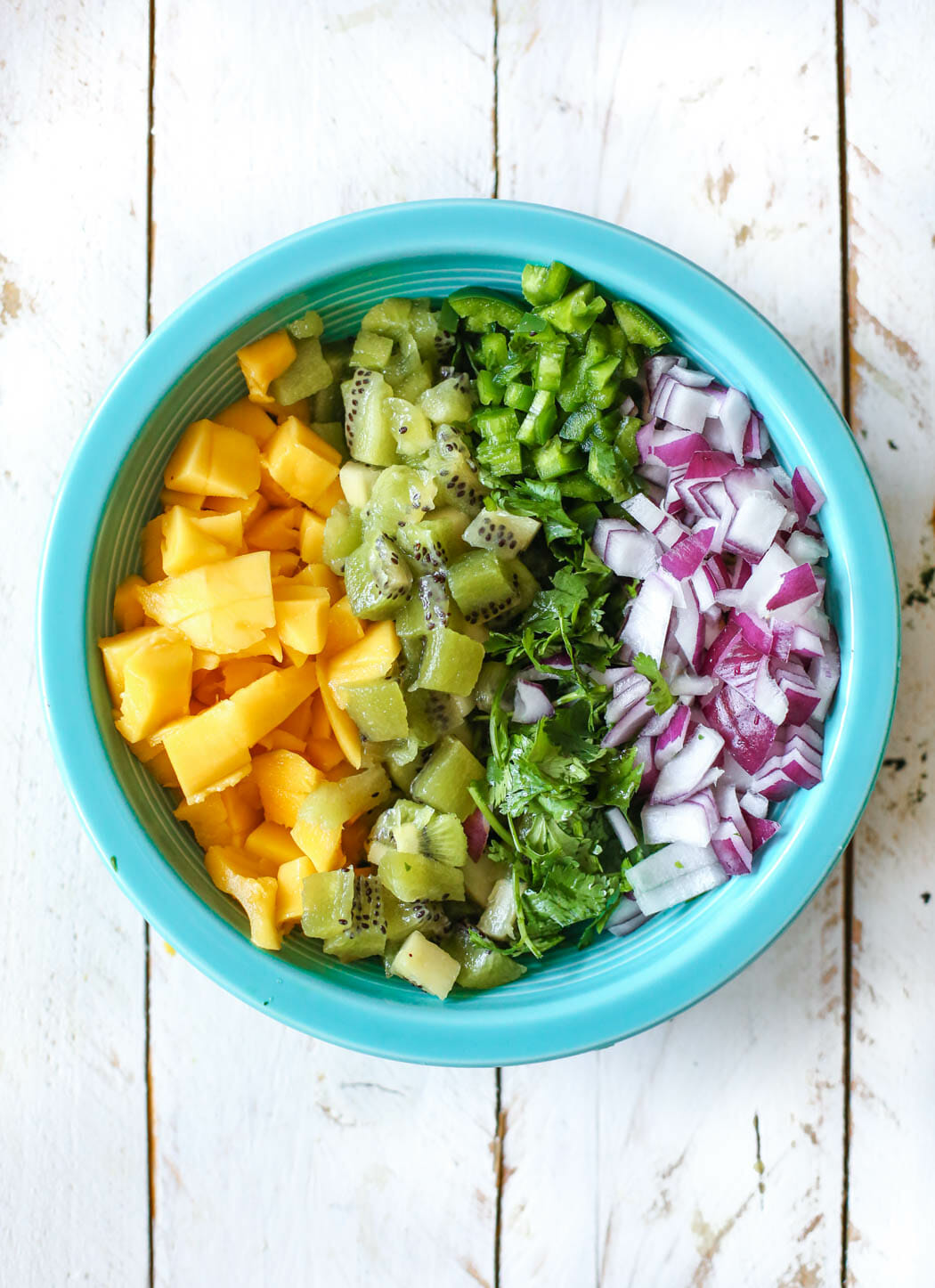 kiwi mango salsa in bowl