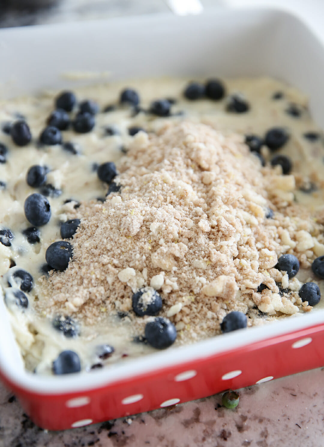 Stresel Topping on Cake Batter