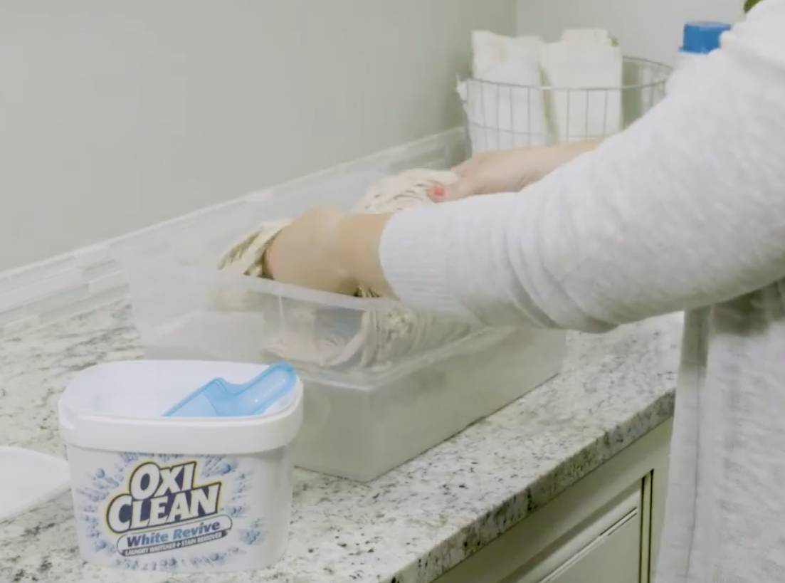 Washing Clothes with OxiClean