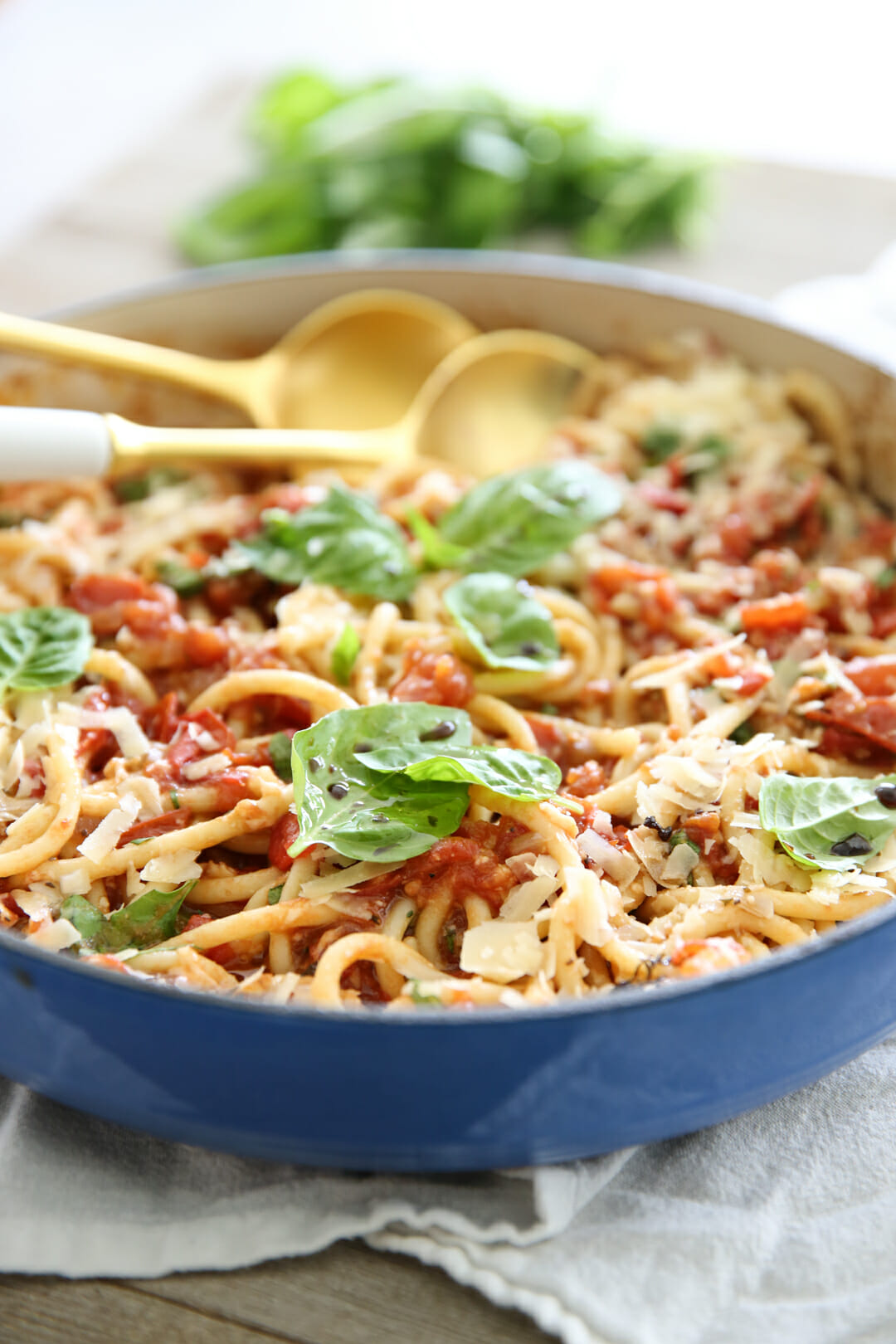 Tomato Basil Pasta in Pan