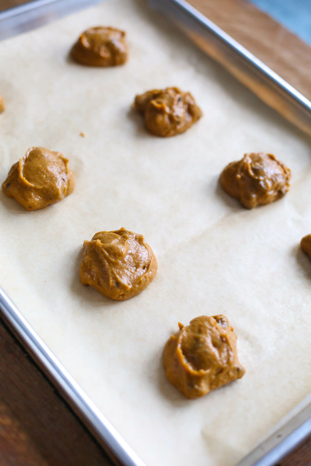 pumpkin chocolate chip cookie batter