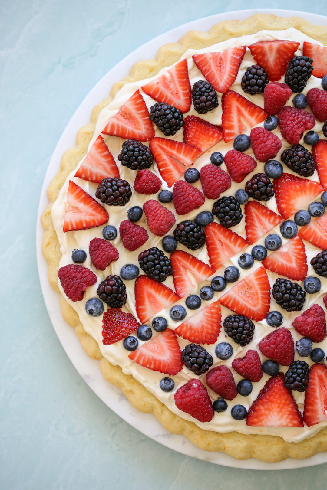 Fruit pizza