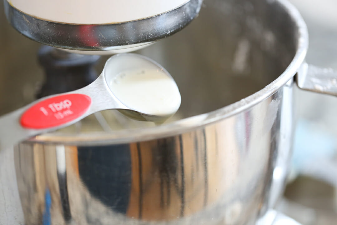 cream going into buttercream