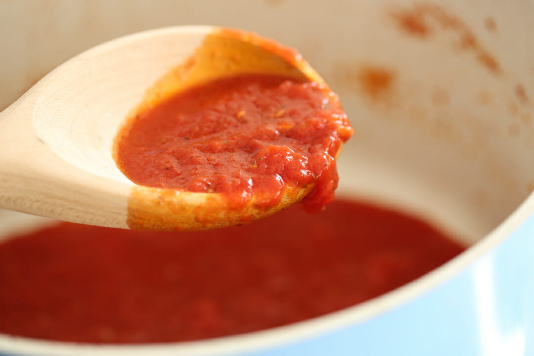 tomato sauce cooking