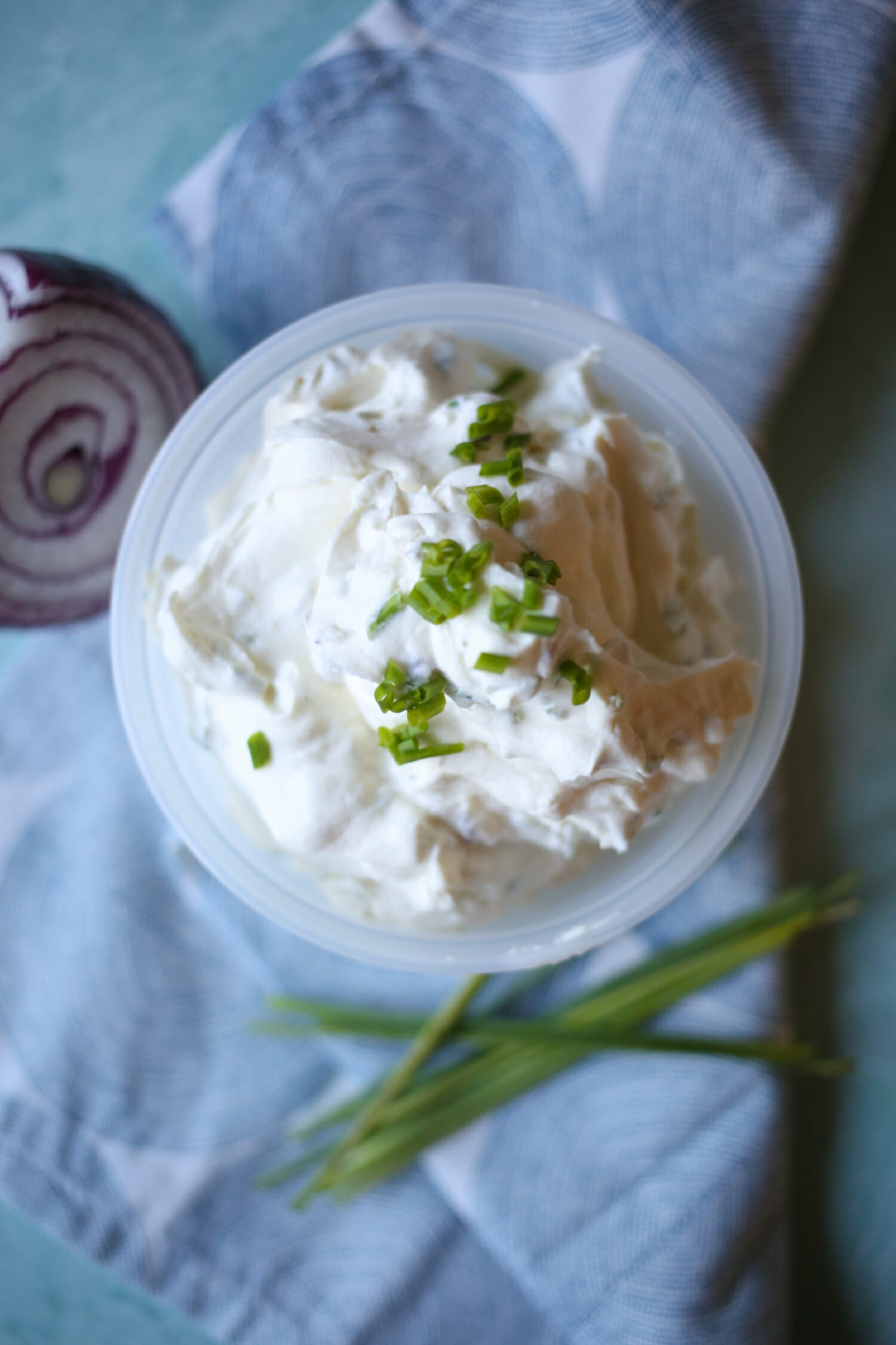 deli style whipped cream cheese-1