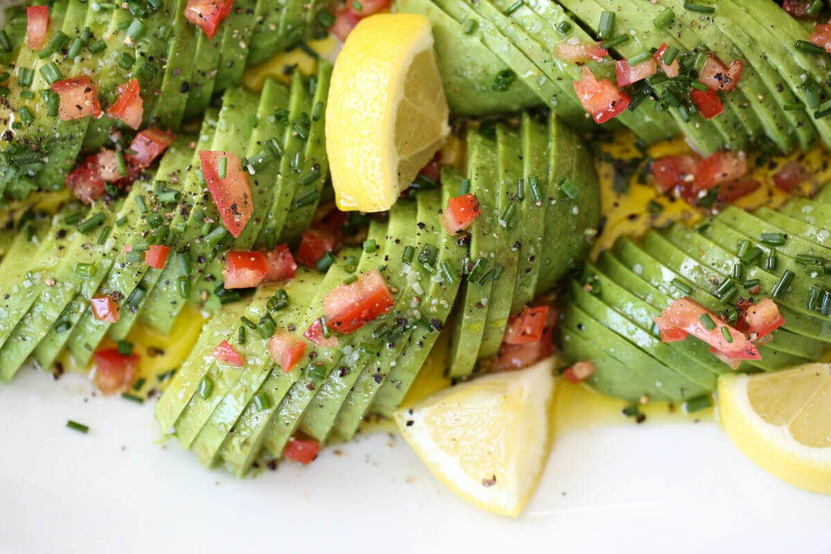 avocados with tomatoes and lemon