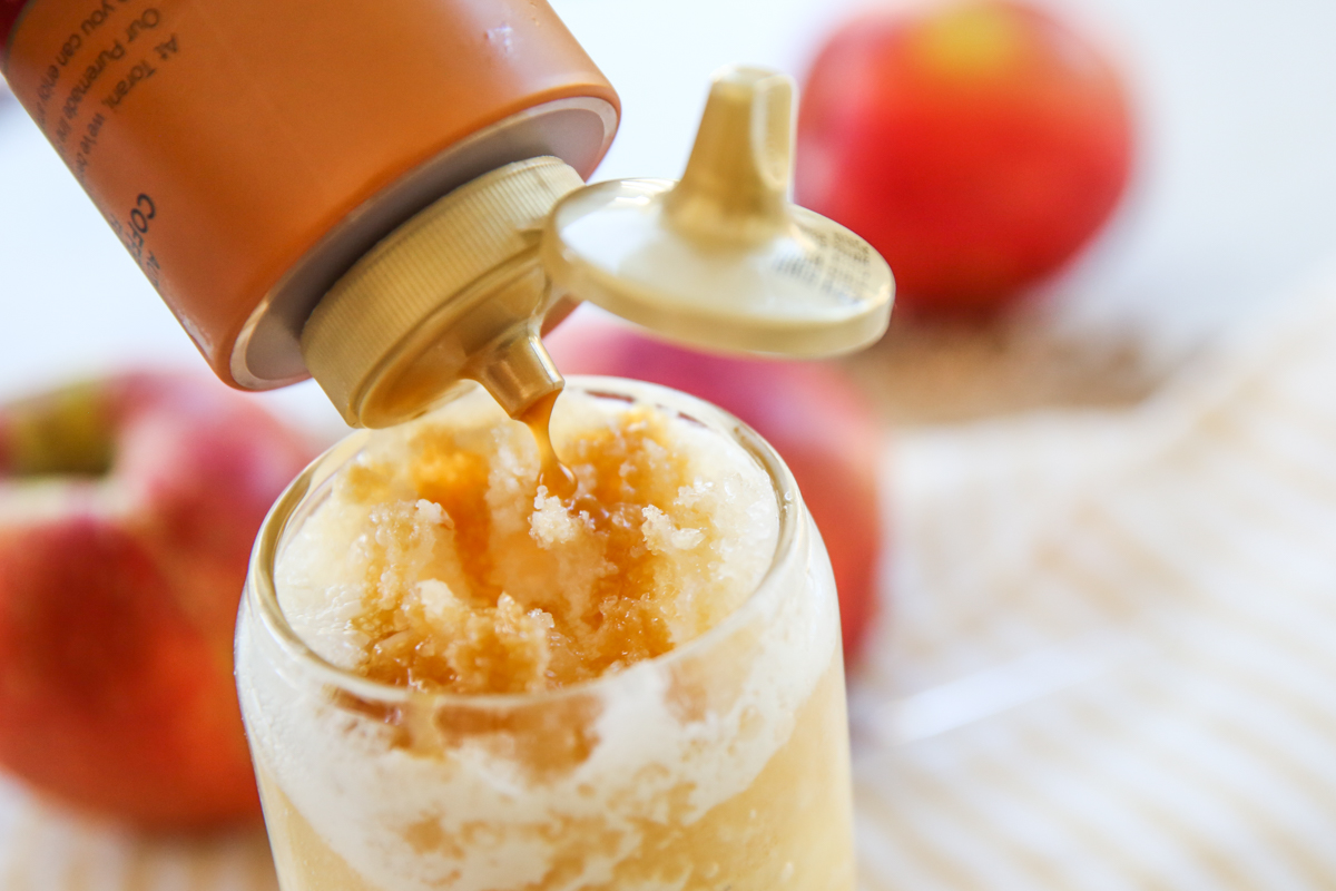 Caramel topping on slushie