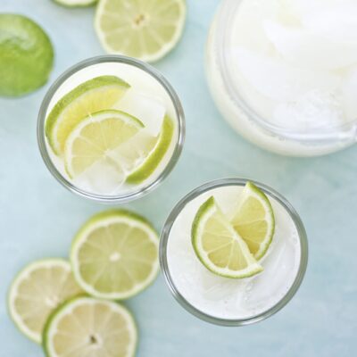 Brazilian Lemonade in glasses, topped with lime